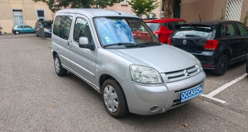 Citroen Berlingo 2.0 HDI 90 CH Places
