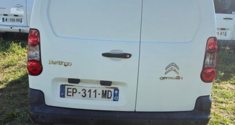 Citroen Berlingo 2016 61000 kil 2 places essence 100cv 48000 2016 - photo n°2 Citroen Berlingo 2016 61000 kil 2 places essence 100cv 48000  occasion à monistrol sur loire - photo n°2