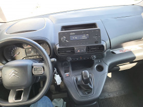 Citroen Berlingo BERLINGO VAN M 650 BLUEHDI 100 S&S BVM5 CLUB 4p  occasion  Lescure-d'Albigeois - photo n10