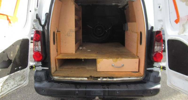 Citroen Berlingo FOURGON HDI 100 DANGEL 2018 - photo n°7 Citroen Berlingo FOURGON HDI 100 DANGEL  occasion à AUBIERE - photo n°7