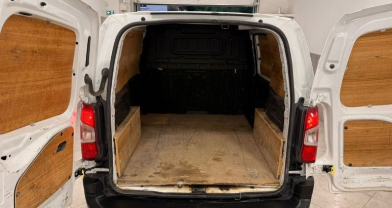 Citroen Berlingo HDI 100cv driver 1ere main tva recup 10400 H.T 2021 - photo n°2 Citroen Berlingo HDI 100cv driver 1ere main tva recup 10400 H.T  occasion à La Buisse - photo n°2