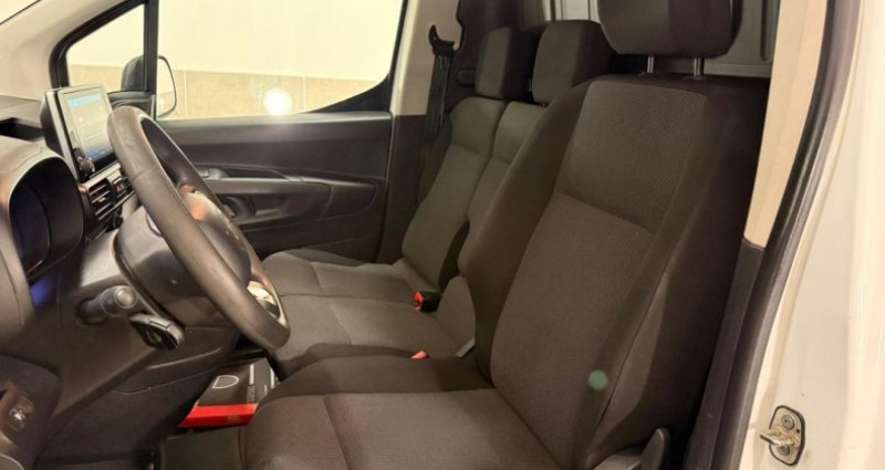 Citroen Berlingo HDI 100cv driver 1ere main tva recup 10400 H.T 2021 - photo n°3 Citroen Berlingo HDI 100cv driver 1ere main tva recup 10400 H.T  occasion à La Buisse - photo n°3