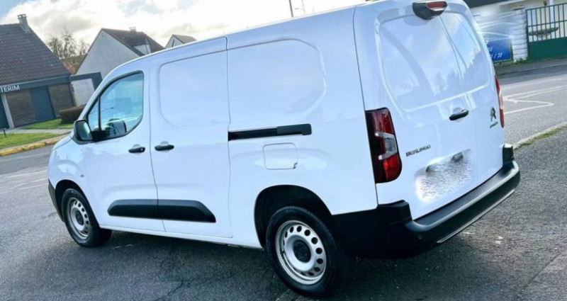 Citroen Berlingo III XL 950 KG 130 CH 1.5l BLUE HDI 11659€ HT 2021 - photo n°3 Citroen Berlingo III XL 950 KG 130 CH 1.5l BLUE HDI 11659€ HT  occasion à Coignières - photo n°3