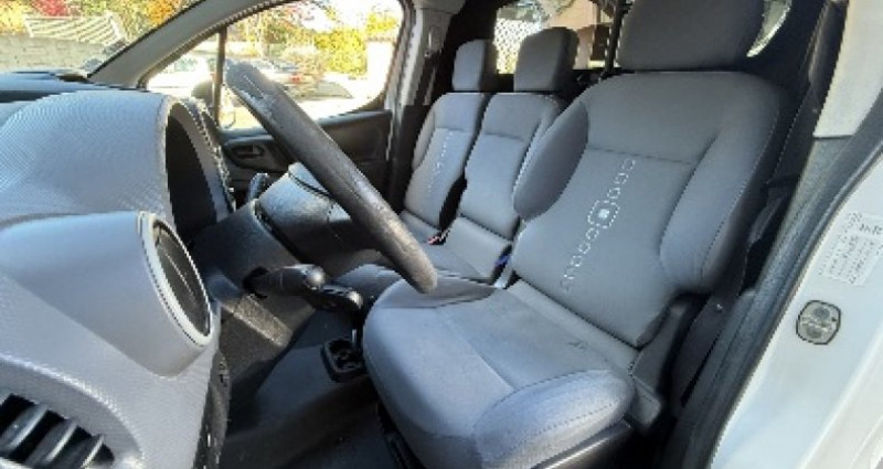 Citroen Berlingo M 1.6 BlueHDi 100 Confort TVA RECUPERABLE – 2016 - photo n°6 Citroen Berlingo M 1.6 BlueHDi 100 Confort TVA RECUPERABLE –  occasion à Clermont L'herault - photo n°6