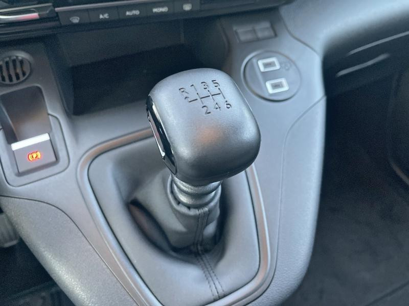 Citroen Berlingo Taille M - 1.5 BlueHDI 100ch S&S PLUS 5 places  occasion  Cherbourg-en-Cotentin - photo n18