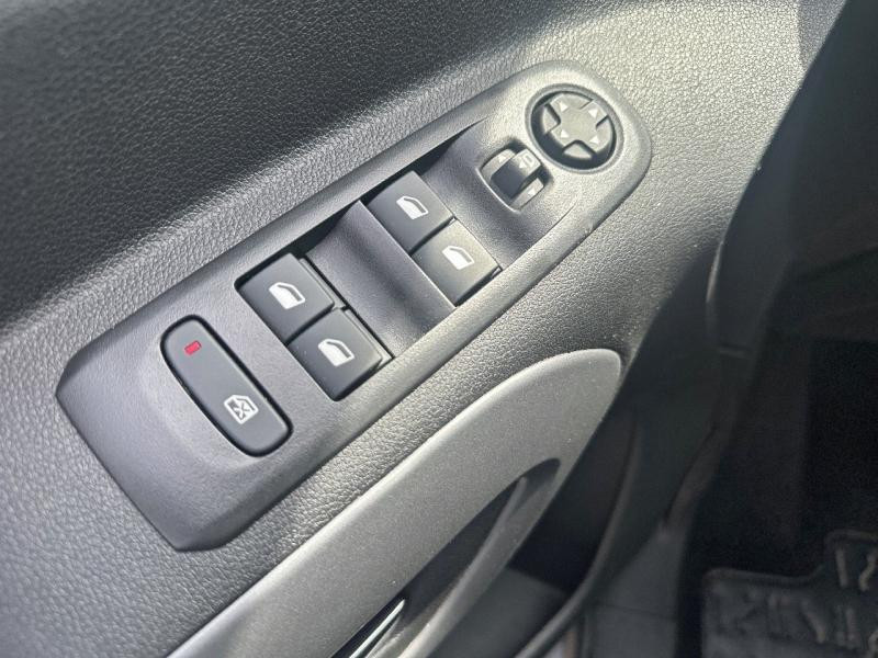 Citroen Berlingo Taille M - 1.5 BlueHDI 100ch S&S PLUS 5 places  occasion  Cherbourg-en-Cotentin - photo n18