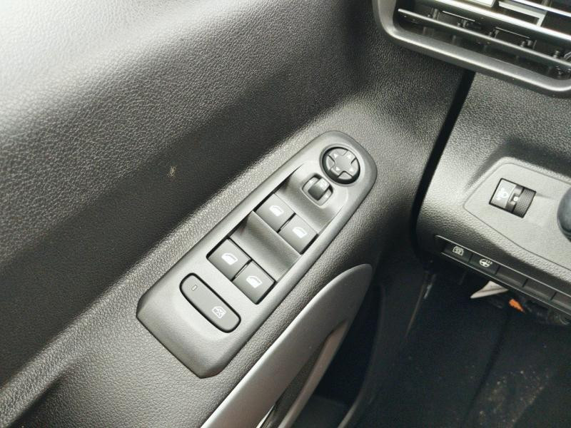 Citroen Berlingo Taille M - 1.5 BlueHDi 130ch S&S MAX EAT8 5 places  occasion � Le Havre - photo n�16