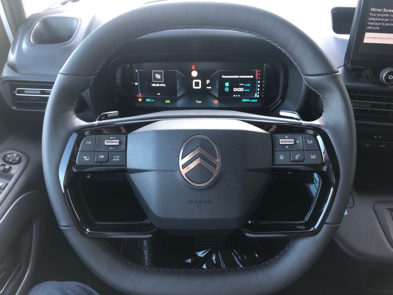 Citroen Berlingo TAILLE M - 1.5 BLUEHDI 130CH S&S MAX EAT8 5 PLACES 2025 - photo n°11 Citroen Berlingo TAILLE M - 1.5 BLUEHDI 130CH S&S MAX EAT8 5 PLACES  occasion à Labège - photo n°11