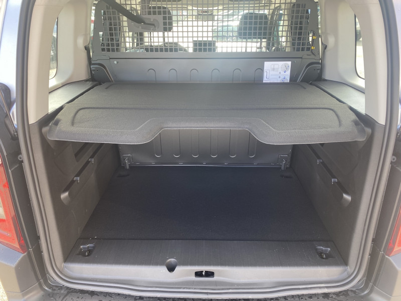 Citroen Berlingo TAILLE M - 1.5 BLUEHDI 130CH S&S PLUS 5 PLACES 2024 - photo n°8 Citroen Berlingo TAILLE M - 1.5 BLUEHDI 130CH S&S PLUS 5 PLACES  occasion à Labège - photo n°8