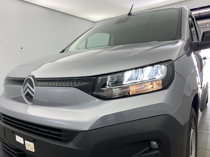 Citroen Berlingo TAILLE M 650KG BLUEHDI 130 S S EAT8  occasion  SAINT-GREGOIRE - photo n16