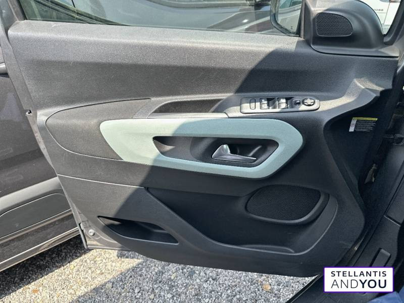 Citroen Berlingo Taille M BlueHDi 100 S&S BVM Shine  occasion  NANTERRE - photo n8