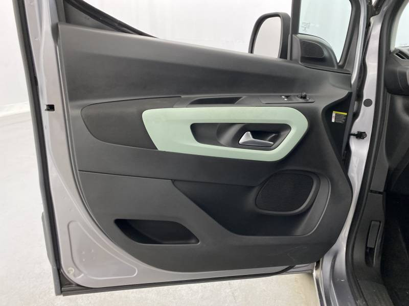 Citroen Berlingo Taille M BlueHDi 100 S&S BVM6 Feel  occasion  COUTANCES - photo n11