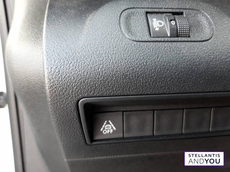 Citroen Berlingo Taille M PureTech 110 S&S BVM6 Feel  occasion à  LOMME - photo n°9