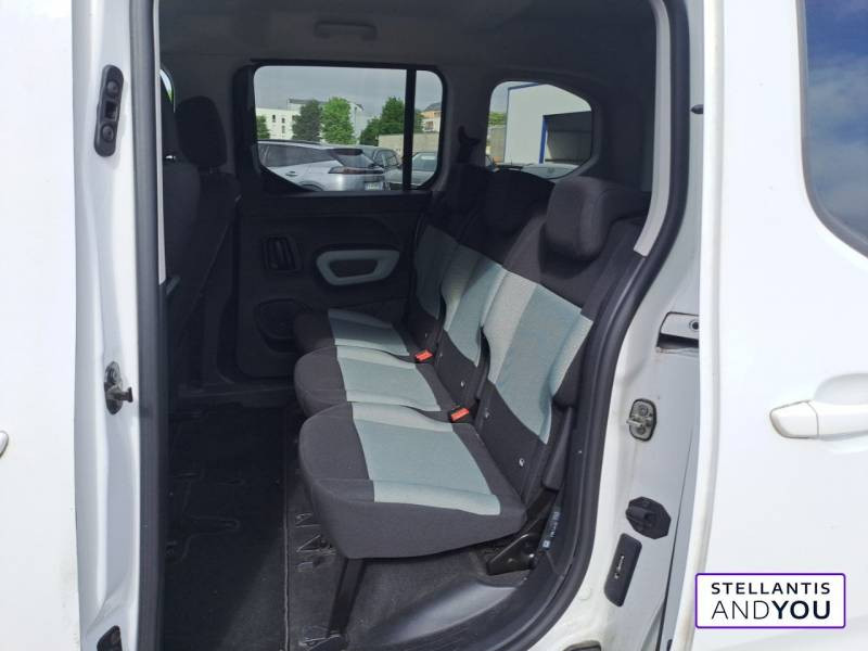 Citroen Berlingo Taille M PureTech 130 S&S EAT8 Feel Pack  occasion à CESSON SEVIGNE - photo n°9