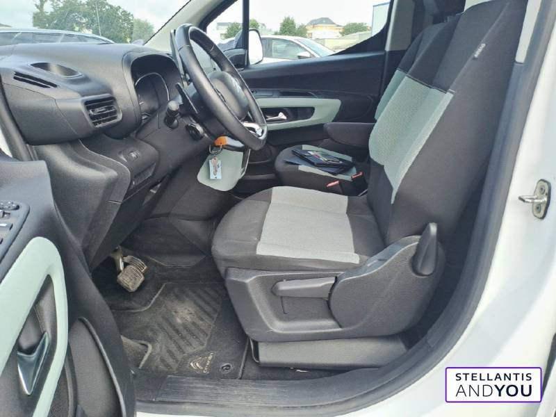 Citroen Berlingo Taille M PureTech 130 S&S EAT8 Feel Pack  occasion  CESSON-SEVIGNE - photo n8