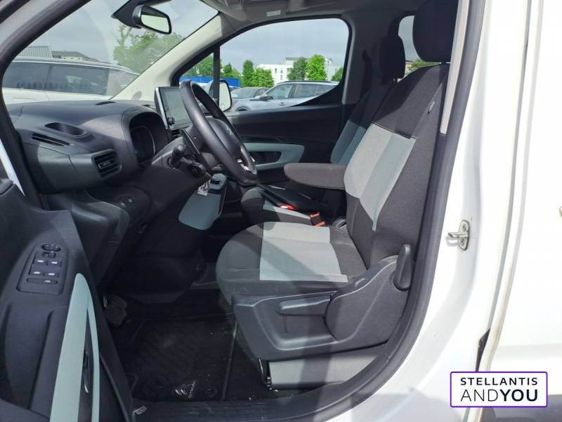 Citroen Berlingo Taille M PureTech 130 S&S EAT8 Feel Pack  occasion à CESSON SEVIGNE - photo n°8