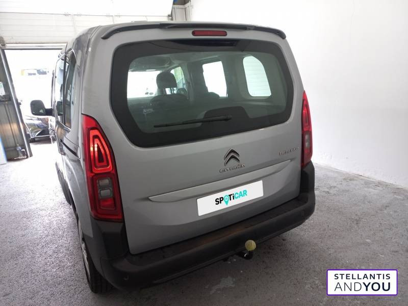 Citroen Berlingo Taille M PureTech 130 S&S EAT8 Feel  occasion à VAULX EN VELIN - photo n°4