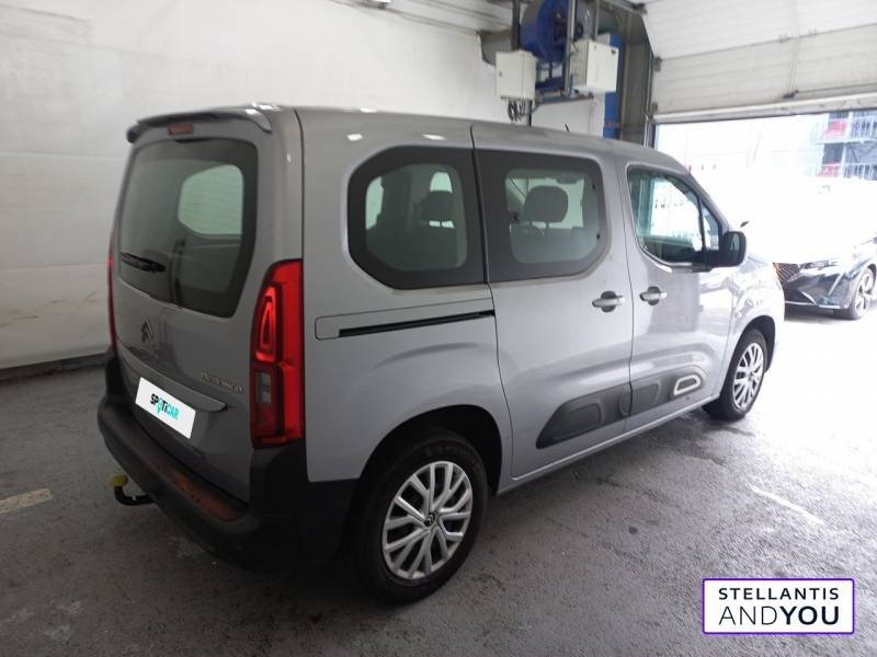 Citroen Berlingo Taille M PureTech 130 S&S EAT8 Feel  occasion à VAULX EN VELIN - photo n°3