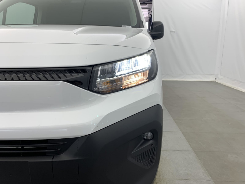 Citroen Berlingo TAILLE XL 950KG BLUEHDI 130 S S EAT8  occasion  SAINT-GREGOIRE - photo n18