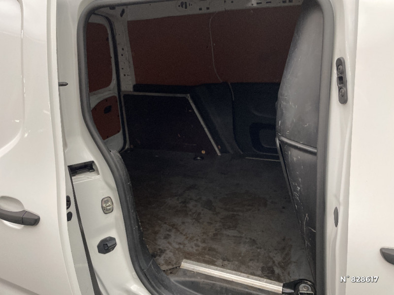 Citroen Berlingo VAN FOURGON TAILLE M 650KG BLUEHDI 100 S&  occasion  Avon - photo n11