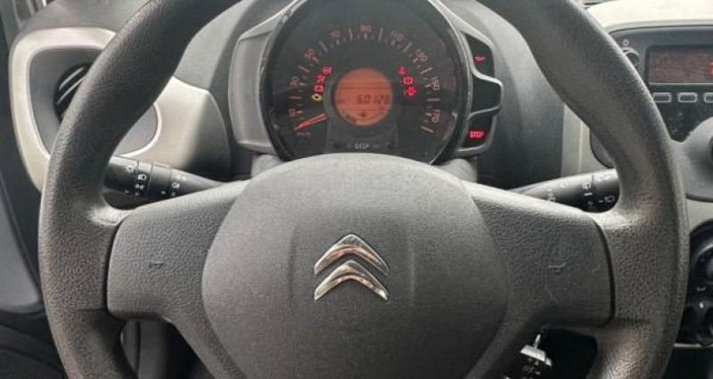 Citroen C1 1.2 PURETECH 80 FEEL DISTRIBUTION OK ENTRETIEN COMPLET 2014 - photo n°4 Citroen C1 1.2 PURETECH 80 FEEL DISTRIBUTION OK ENTRETIEN COMPLET  occasion à Amiens - photo n°4
