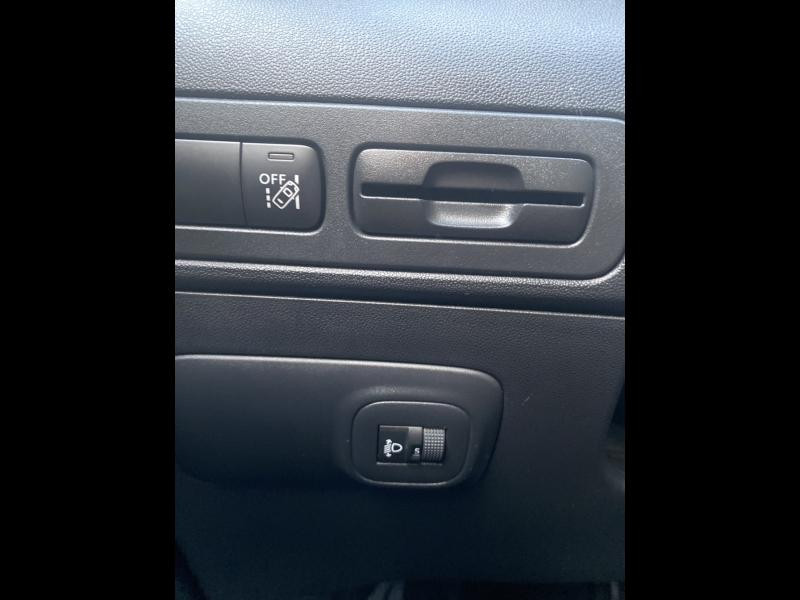 Citroen C3 Aircross BlueHDi 120ch S&S Shine EAT6 E6.d-TEMP 2019 - photo n°18 Citroen C3 Aircross BlueHDi 120ch S&S Shine EAT6 E6.d-TEMP  occasion à Jaux - photo n°18