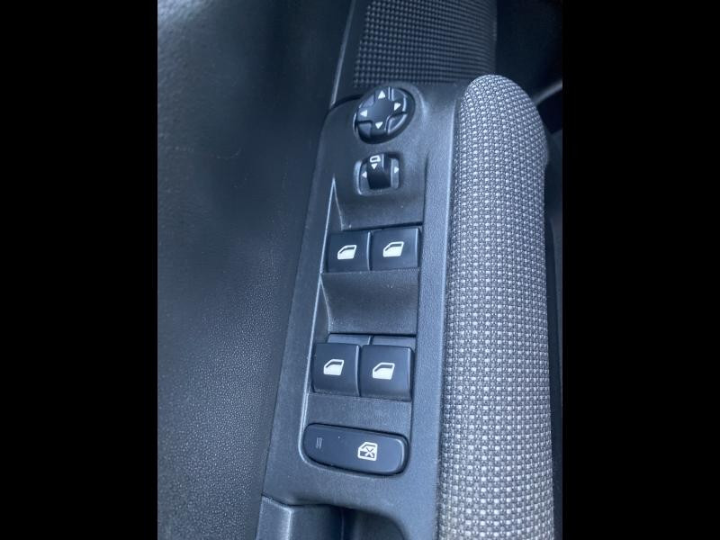 Citroen C3 Aircross BlueHDi 120ch S&S Shine EAT6 E6.d-TEMP 2019 - photo n°19 Citroen C3 Aircross BlueHDi 120ch S&S Shine EAT6 E6.d-TEMP  occasion à Jaux - photo n°19