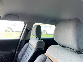 Citroen C3 Aircross C3 Aircross PureTech 130 S&S EAT6 Shine 5p  occasion � Lescure-d'Albigeois - photo n�15