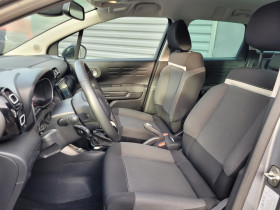 Citroen C3 Aircross PureTech 130 Max EAT6   GPS   ADML   GripControl   JA17Noir   occasion  Ganges - photo n4