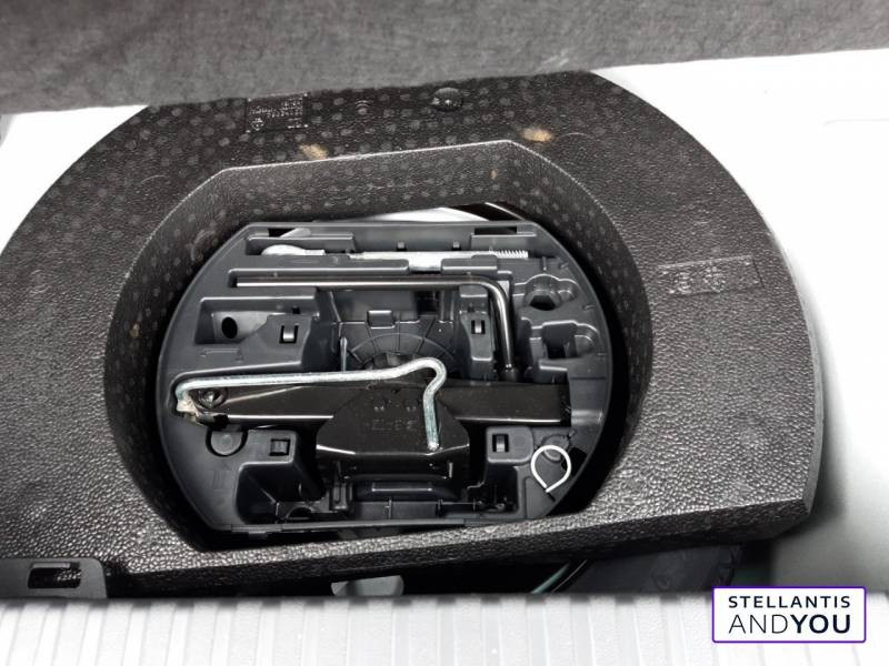 Citroen C3 Aircross PureTech 130 S&S EAT6 Shine  occasion  RONCQ - photo n7