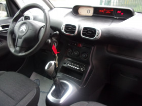 Citroen C3 Picasso 1.6 HDI90 SELECTION  occasion  Toulouse - photo n6