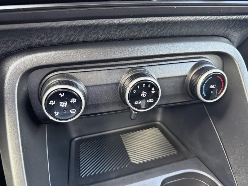 Citroen C3 1.2 Turbo 100ch PLUS 2025 - photo n°18 Citroen C3 1.2 Turbo 100ch PLUS  occasion à Cherbourg-en-Cotentin - photo n°18