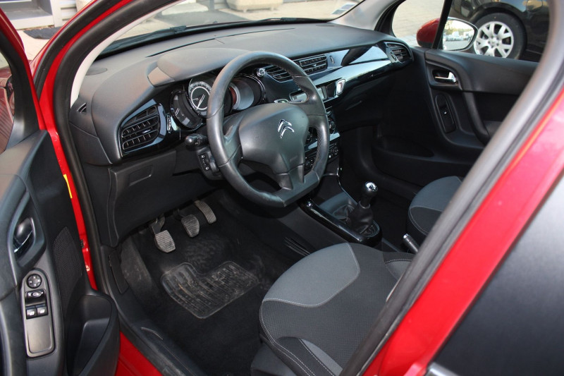 Citroen C3 1.4I AIRDREAM CONFORT 75CV  occasion  Br?al-sous-Montfort - photo n5