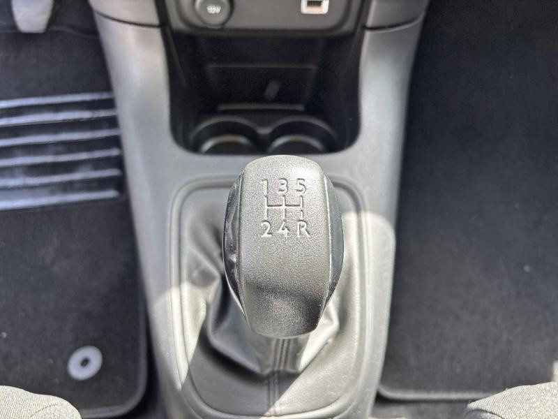 Citroen C3 1.5 BlueHDi 100ch S&S BVM 6 Feel Nav 2019 - photo n°19 Citroen C3 1.5 BlueHDi 100ch S&S BVM 6 Feel Nav  occasion à Le Mans - photo n°19