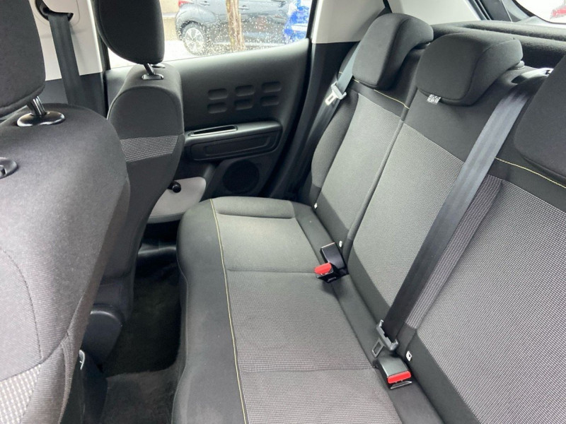 Citroen C3 BlueHDi 100 BV6 YOU ! Ecran Radar Toit Blanc 2023 - photo n°15 Citroen C3 BlueHDi 100 BV6 YOU ! Ecran Radar Toit Blanc  occasion à Lescure-d'Albigeois - photo n°15