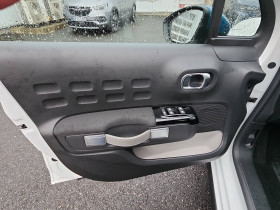 Citroen C3 C3 PureTech 110 S&S EAT6 Shine 5p  occasion � Lescure-d'Albigeois - photo n�14