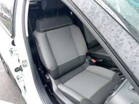 Citroen C3 C3 PureTech 110 S&S EAT6 Shine 5p  occasion � Lescure-d'Albigeois - photo n�16