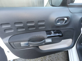 Citroen C3 C3 PureTech 83 ch BVM5 Max 5p  occasion � Lescure-d'Albigeois - photo n�12