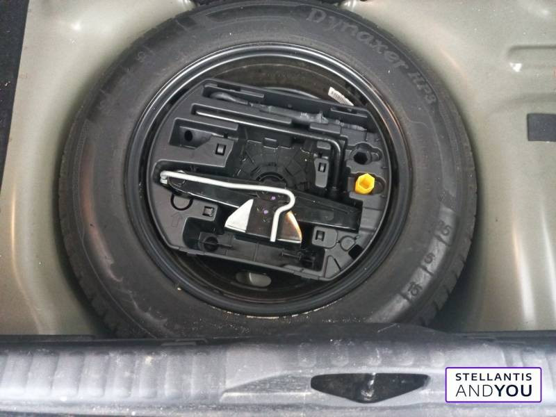 Citroen C3 PureTech 110 S&S EAT6 Shine Pack  occasion   VENISSIEUX - photo n8