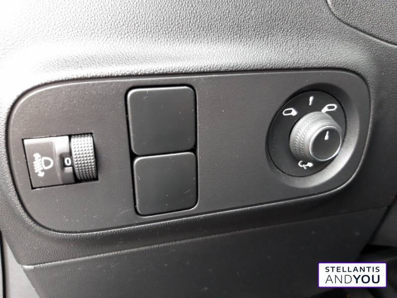 Citroen C3 PureTech 83 ch BVM5 Max  occasion  VILLENEUVE D'ASCQ - photo n10