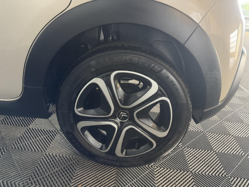 Citroen C3 PURETECH 83 CH BVM5 PLUS 2023 - photo n°20 Citroen C3 PURETECH 83 CH BVM5 PLUS  occasion à Noisy-le-Grand - photo n°20