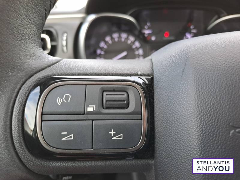 Citroen C3 PureTech 83 S&S BVM5 Shine Pack  occasion à TOURS - photo n°5