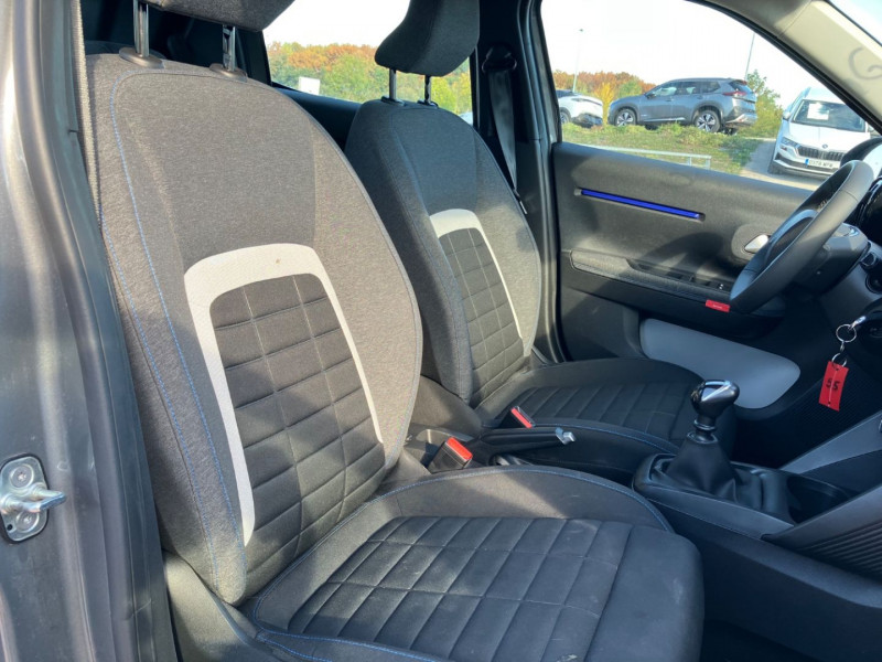 Citroen C3 TURBO 100 BV6 PLUS 2025 - photo n°13 Citroen C3 TURBO 100 BV6 PLUS  occasion à Lescure-d'Albigeois - photo n°13