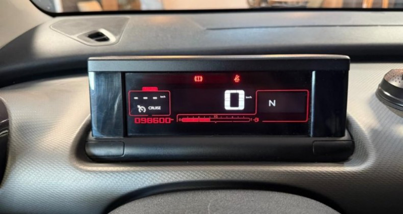 Citroen C4 Cactus 1.2 80 FEEL BVA START-STOP   COURROIE CHANGÉE 2014 - photo n°5 Citroen C4 Cactus 1.2 80 FEEL BVA START-STOP   COURROIE CHANGÉE  occasion à Dijon - photo n°5