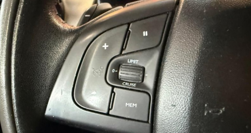 Citroen C4 Cactus 1.2 80 FEEL BVA START-STOP   COURROIE CHANGÉE 2014 - photo n°6 Citroen C4 Cactus 1.2 80 FEEL BVA START-STOP   COURROIE CHANGÉE  occasion à Dijon - photo n°6