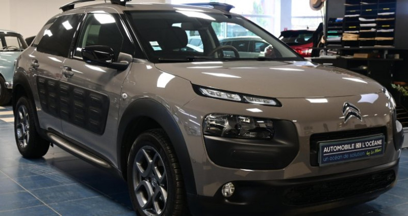 Citroen C4 Cactus BlueHDi 100 S&S ETG6 Shine 2017 - photo n°3 Citroen C4 Cactus BlueHDi 100 S&S ETG6 Shine  occasion à ST SATURNIN - photo n°3