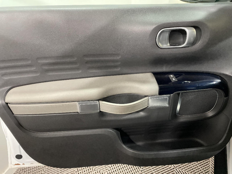 Citroen C4 Cactus C4 Cactus BlueHDi 100 S&S BVM6 Shine Business 2019 - photo n°19 Citroen C4 Cactus C4 Cactus BlueHDi 100 S&S BVM6 Shine Business  occasion à Évreux - photo n°19