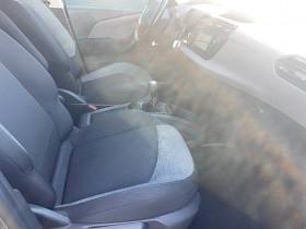 Citroen C4 Picasso 5 Places C4 Picasso PureTech 130 S&S Feel 5p  occasion  Lescure-d'Albigeois - photo n15