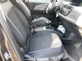 Citroen C4 Picasso 5 Places C4 Picasso PureTech 130 S&S Intensive 5p  occasion  Lescure-d'Albigeois - photo n17