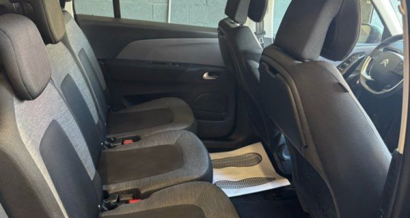 Citroen C4 Picasso 5 Places Grand 1.6 BlueHDi 120 Feel - Kit distribution + vidange NEUF 2018 - photo n°5 Citroen C4 Picasso 5 Places Grand 1.6 BlueHDi 120 Feel - Kit distribution + vidange NEUF  occasion à GAGNY - photo n°5